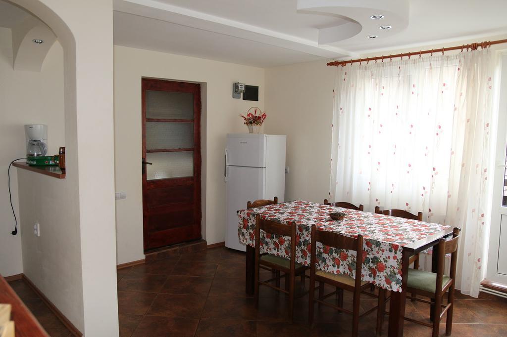 Casa Maria Busteni - Poiana Tapului Экстерьер фото